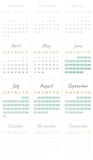 A calendar with vacation dates marked in green.